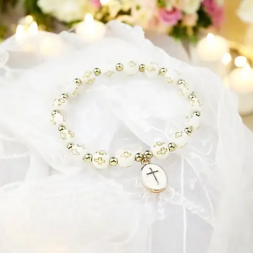 White‎ Stylish Elastic Beaded Cross Charm Bracelet Enamel Oval Cross Bead Accent White