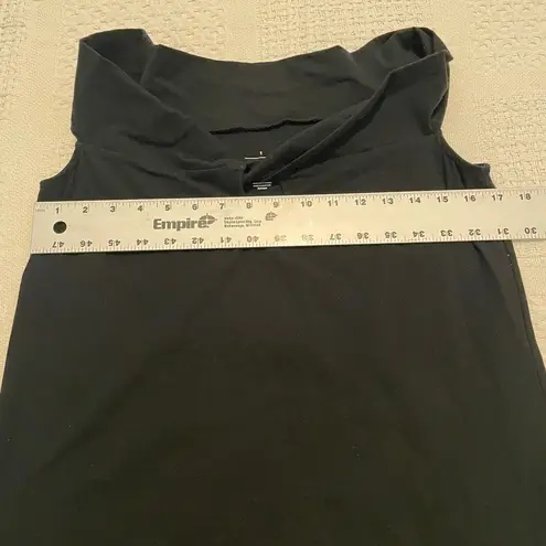 Torrid  1 keyhole cutout off the shoulder stretch knit top TB 2046