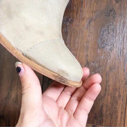 L.L.Bean  Signature • Leather Ankle Boots heeled tan beige bootie zip cap toe