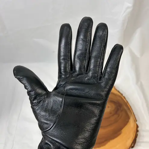 Adrienne Vittadini black leather gloves with cashmere lining Women’s Size Large