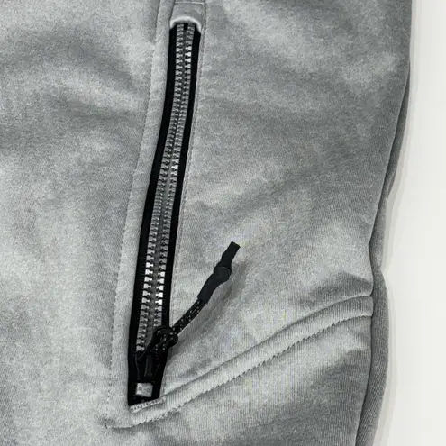 NWOT Elevate Gray Jacket with detachable keychain lanyard M Size M