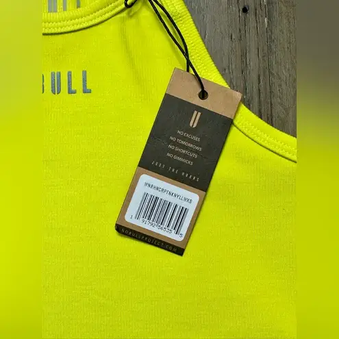 Nobull NWT Women’s High Neck Cropped Tank - XS Neon Yellow