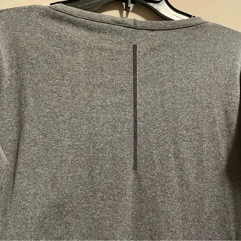 Zyia Active Long Sleeve Performance T Shirt Athletic Gray Top Size XL