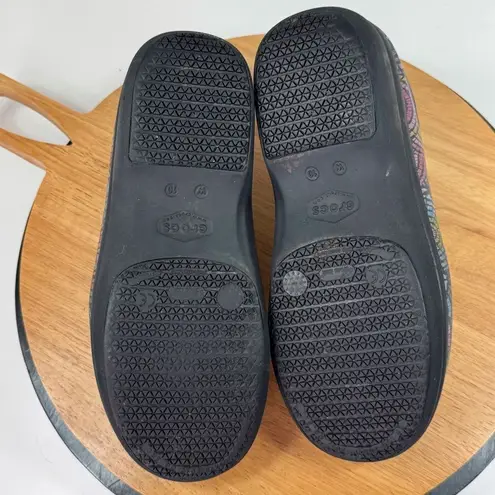 Crocs  Rainbow Colorful Patterned Clogs Shoes Black Multi Women’s 10