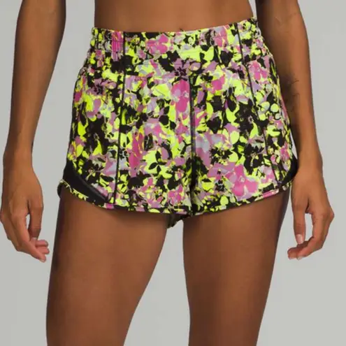 Lululemon  Hotty Hot High Rise Athletic Shorts Inflected Highlight Yellow 12