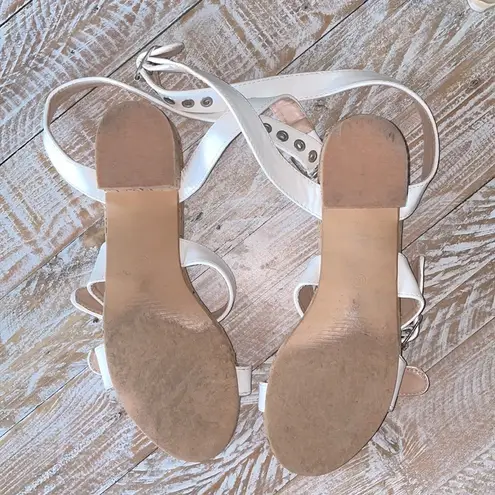 Yoki š¤š„„ Strappy Buckle Ankle Sandals š„„š¤~8.5 š¤
