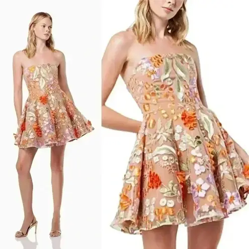Elliatt NWT Discotheque Dress in Multi Orange Size XS