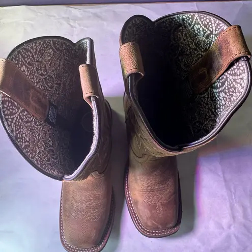 Laredo  Tan Western Cowboy Boots