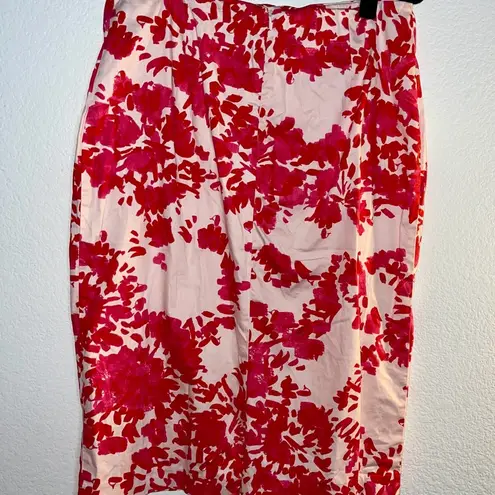 New York $ Co. high waisted Red & Pink on a White base Patterned Pencil Skirt Size 8