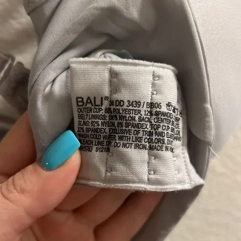 ✨BALI One Smooth U® Ultra Light Underwire Grey Sz 34DD Bra✨ Gray