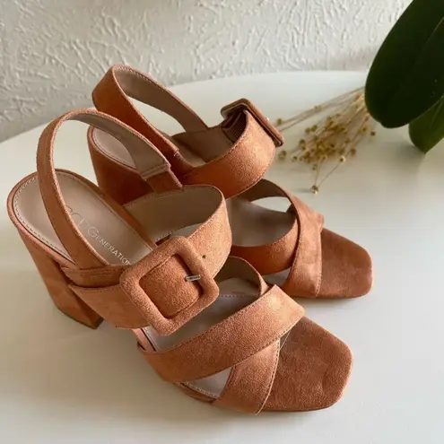 BCB Generation Tiffany Dress Sandals Size 7.5