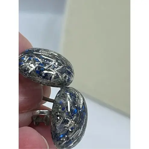 Vintage confetti blue & silver acrylic button screw back earrings Blue