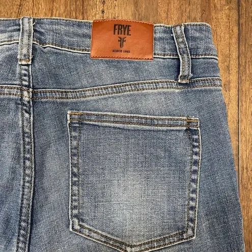 Frye Size 8 Skinny Ankle Jeans