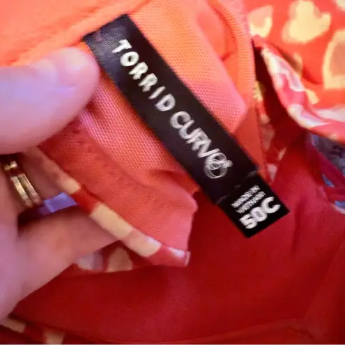 Torrid Curve Push Up Plunge Bra Women’s Size 50C Wire Free Pink Heart Print