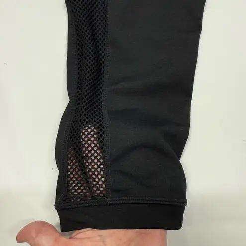 Fabletica black crop fishnet detail legging size medium 19" length