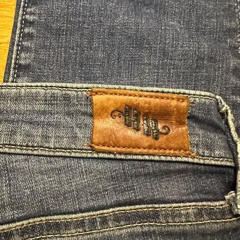 Holding Horses Anthropologie  the Claire jeans 28