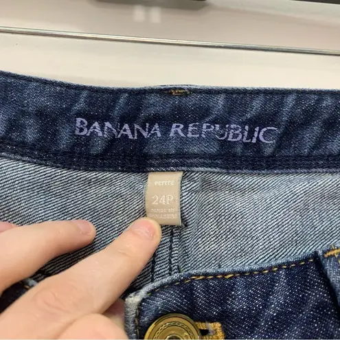 Banana Republic  Denim Capri Pants Size 24P​