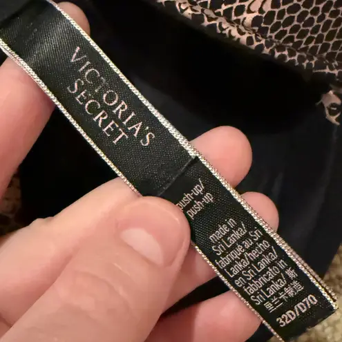 Victoria's Secret Black Pink Oil Snakeskin Print Push-Up Bra Sz 32D