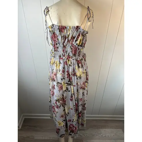 En Saison Annaliese Floral Tiered Smocked Midi Dress in Lavender. Size M Purple Size M