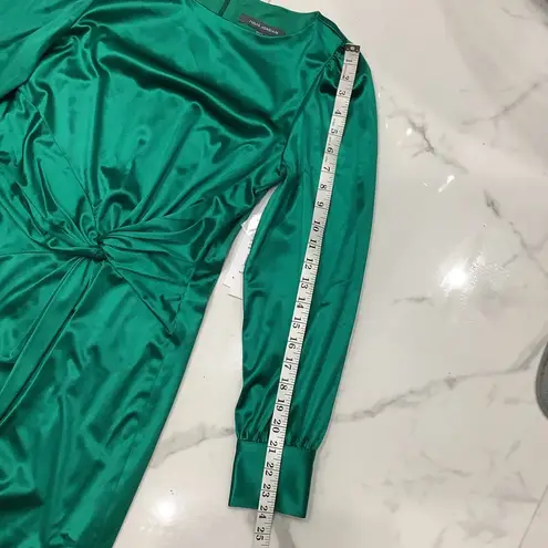 Julia Jordan Beautiful ELEGANT long sleeve dress 🌹🌹🌹