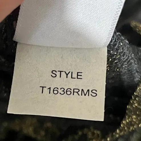 Laila Jayde (XS) Shimmer Stripe Collar Long Sleeve High Low Metallic Knit Top Black