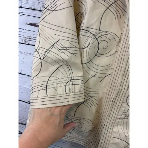 Susan Bristol Women's Blazer 1X Beige Black Abstract Print