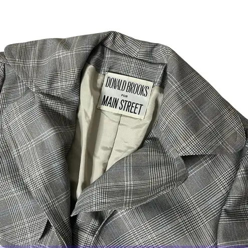 DONALD BROOKS For Main Street Plaid Trench Coat Belted Epaulets Fits Size Small Gray