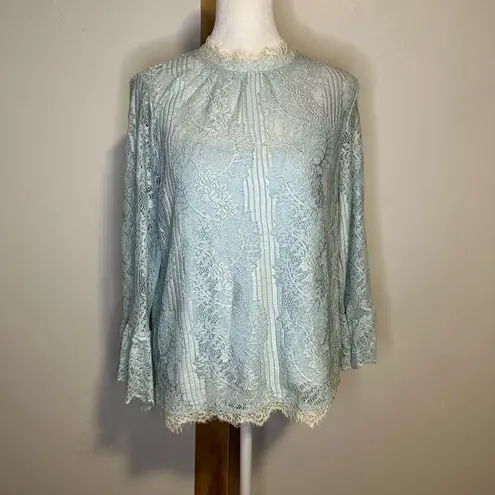 Heartloom light blue lace long sleeve top size S