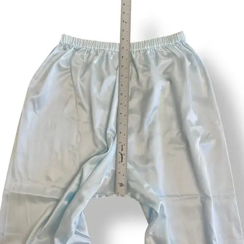 Vintage Barbizon Cuddleskin Pajama Set XL Blue Satin Lace Floral Embroidered