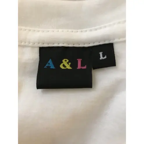 Blue Red Ribbon White V Neck T Shirt Size Large Patriotic Short sleeve