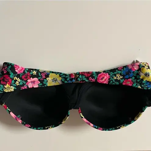 Forever 21  Black Floral Print Swimsuit Top