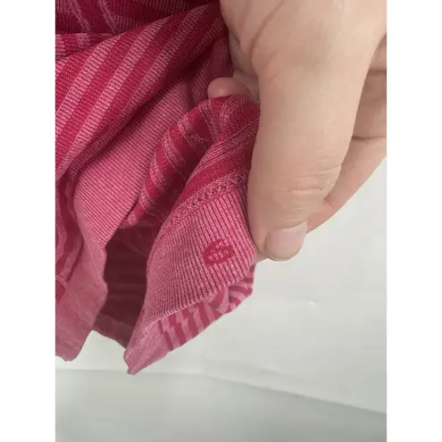 Lululemon Swiftly Tech Tee Women 6 Berry Heathered Athletic Yoga Running Workout Pink