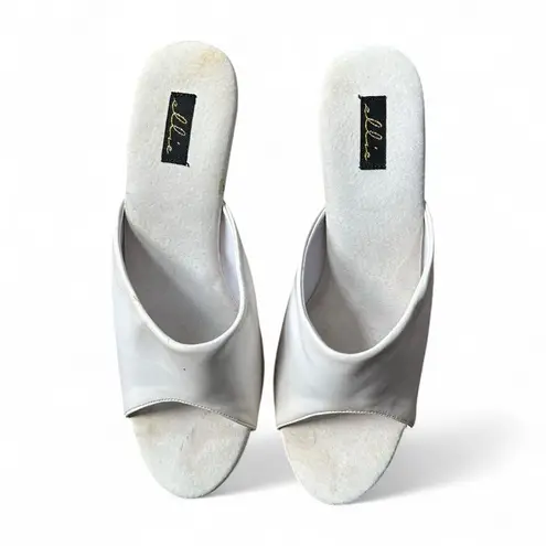 Ellie White Platform High Heel Shoes – Size 8