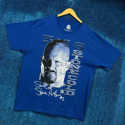 WWE Legends Stone Cold Steve Austin Signed Graphic T-Shirt Size XL