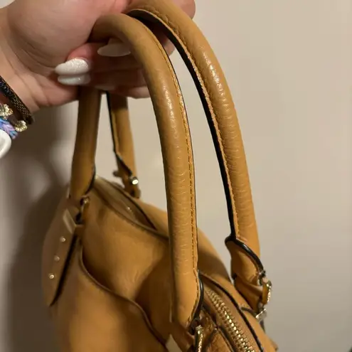 MICHAEL KORS Bowery Large Leather Shoulder Bag Tan Caramel Crossbody Strap