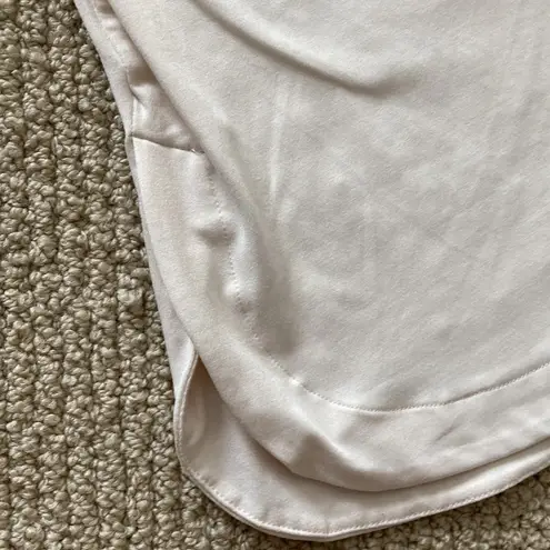 CALIA Carrie Underwood Special Edition Cream Perforated Athleisure Top Like New