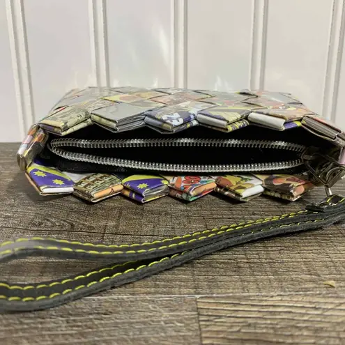 Ollin Vintage Pez Arm Candy Small Wristlet Bag Gray