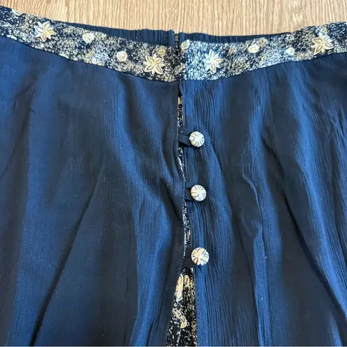 Women’s Vintage Black Midi Skirt Size XL