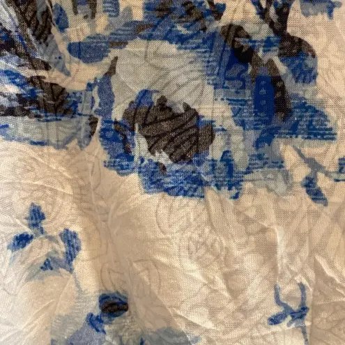 Multiples Soft Lightweight Button Up White Blue Floral Crinkle Shirt MP