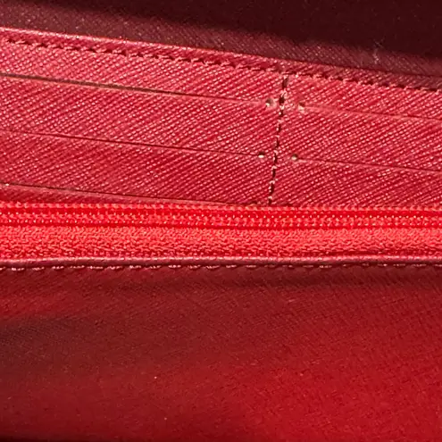 Badgley Mischka Sasha Saffiano Red Leather Wallet w/Black Accent Bow
