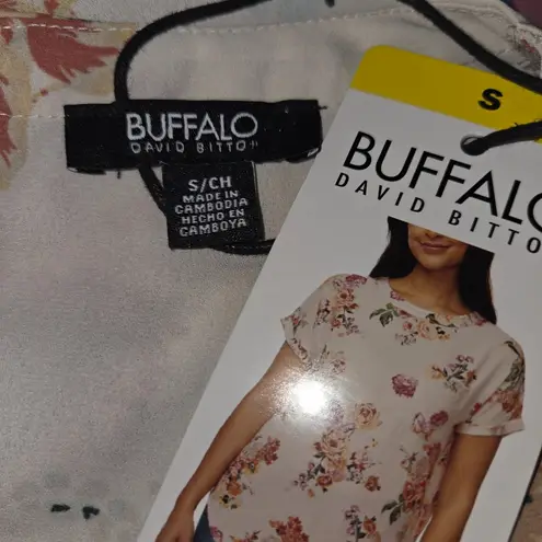 Buffalo David Bitton Nwt Short Sleeve Floral Blouse Shirt Size Small