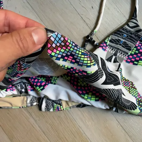 Mara Hoffman white/black/green/pink/grey tribal print two piece swimsuit XS EUC
