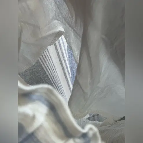 Gibson Blue Striped Wide Leg Medium Cropped Pants Beach Vacation Flowy BOHO