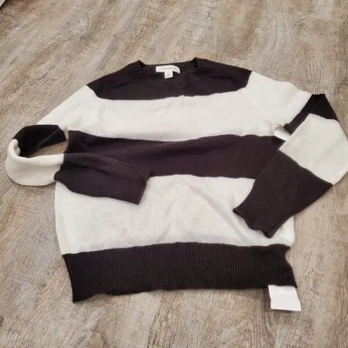 Treasure & Bond NWT Black & White Striped Crew Neck Sweater Size XS