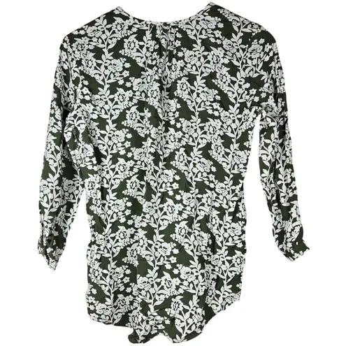 Fun 2 Fun Top Women Small Green Pleated V Neck Floral Print Long Sleeve XS