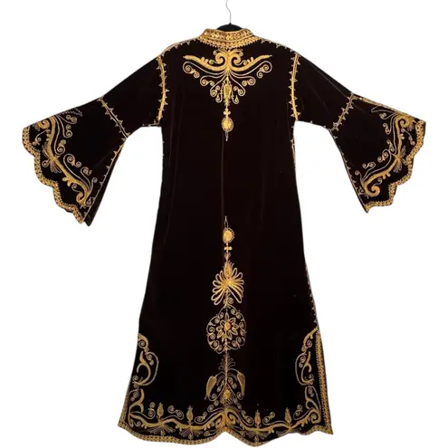 Vintage Moroccan Brown Velvet Kaftan with Gold Embroidery Robe medium