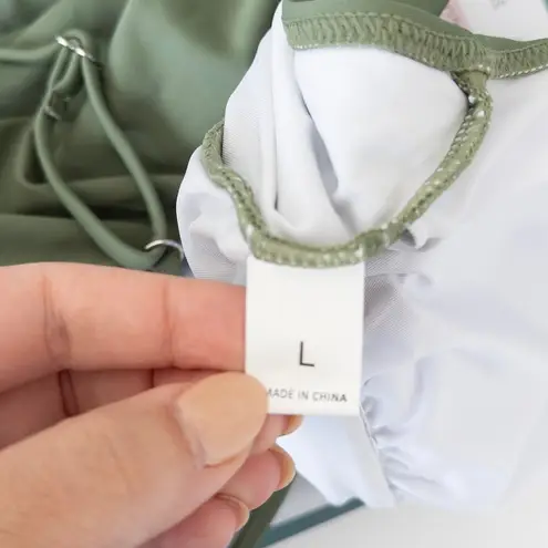 Womens Swimsuit Size L Green One Piece Ruched Minimalist Beach Chic Resortwear Size L