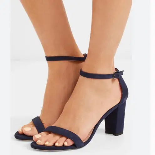 Stuart Weitzman  Nearlynude Navy Blue Suede Heels with Dust‎ Bag Size 7