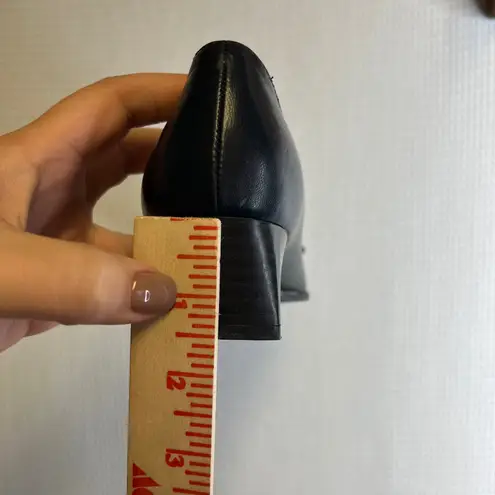 Soft Style Vintage Loafers Size 8 Navy Blue VTG Heel Buckle Detail Classic Pumps