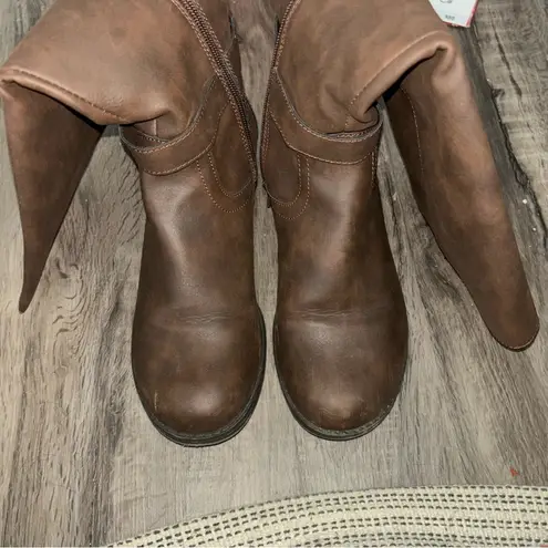 Arizona Jeans Arizona Jean Company Women's Brown Boots